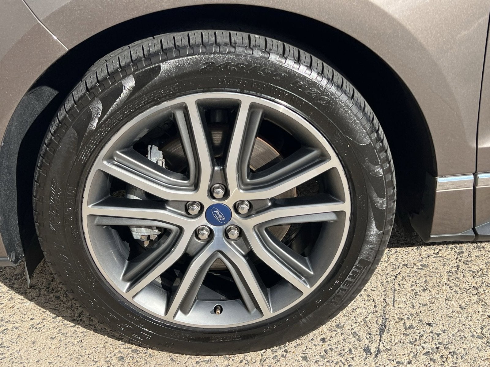 2019 Ford Edge Titanium