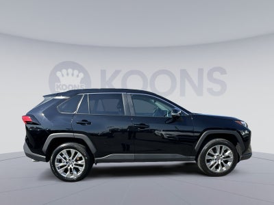2025 Toyota RAV4 XLE Premium
