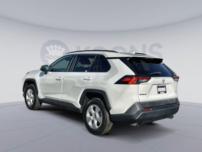 2020 Toyota RAV4 XLE