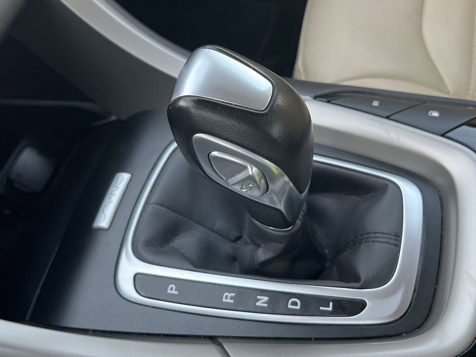 2016 Ford Fusion Energi SE Luxury