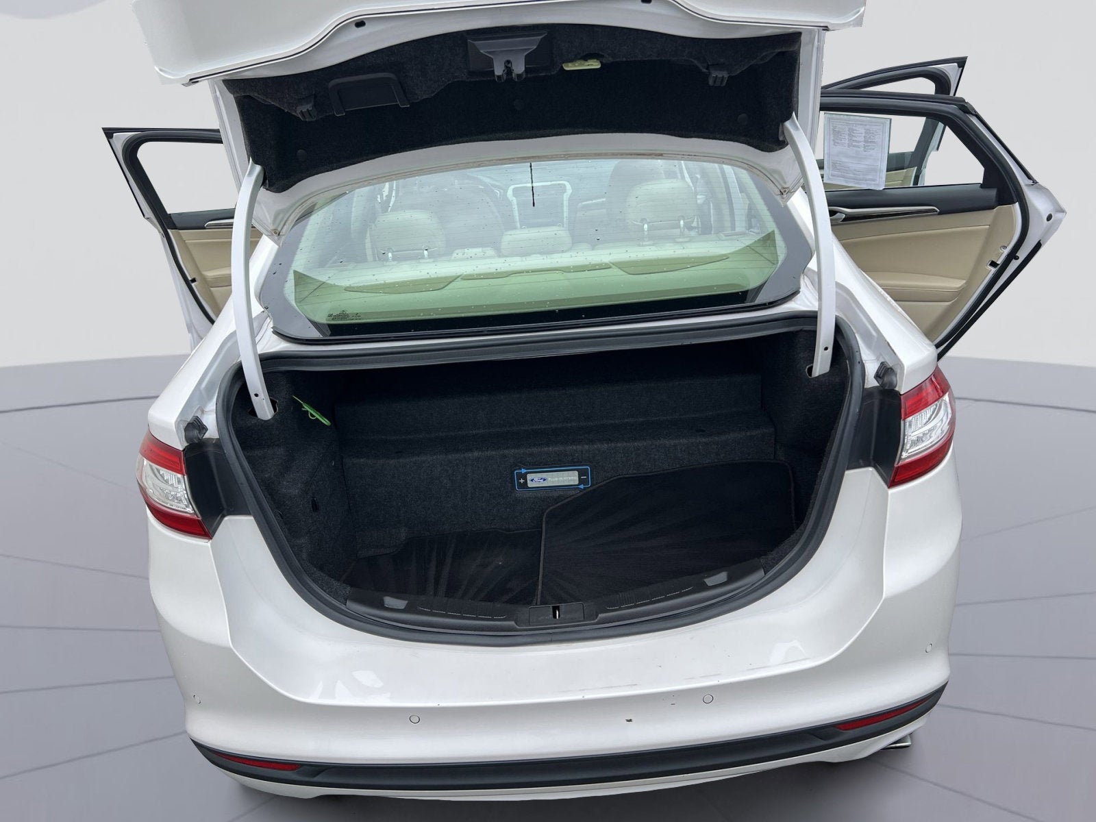 2016 Ford Fusion Energi SE Luxury