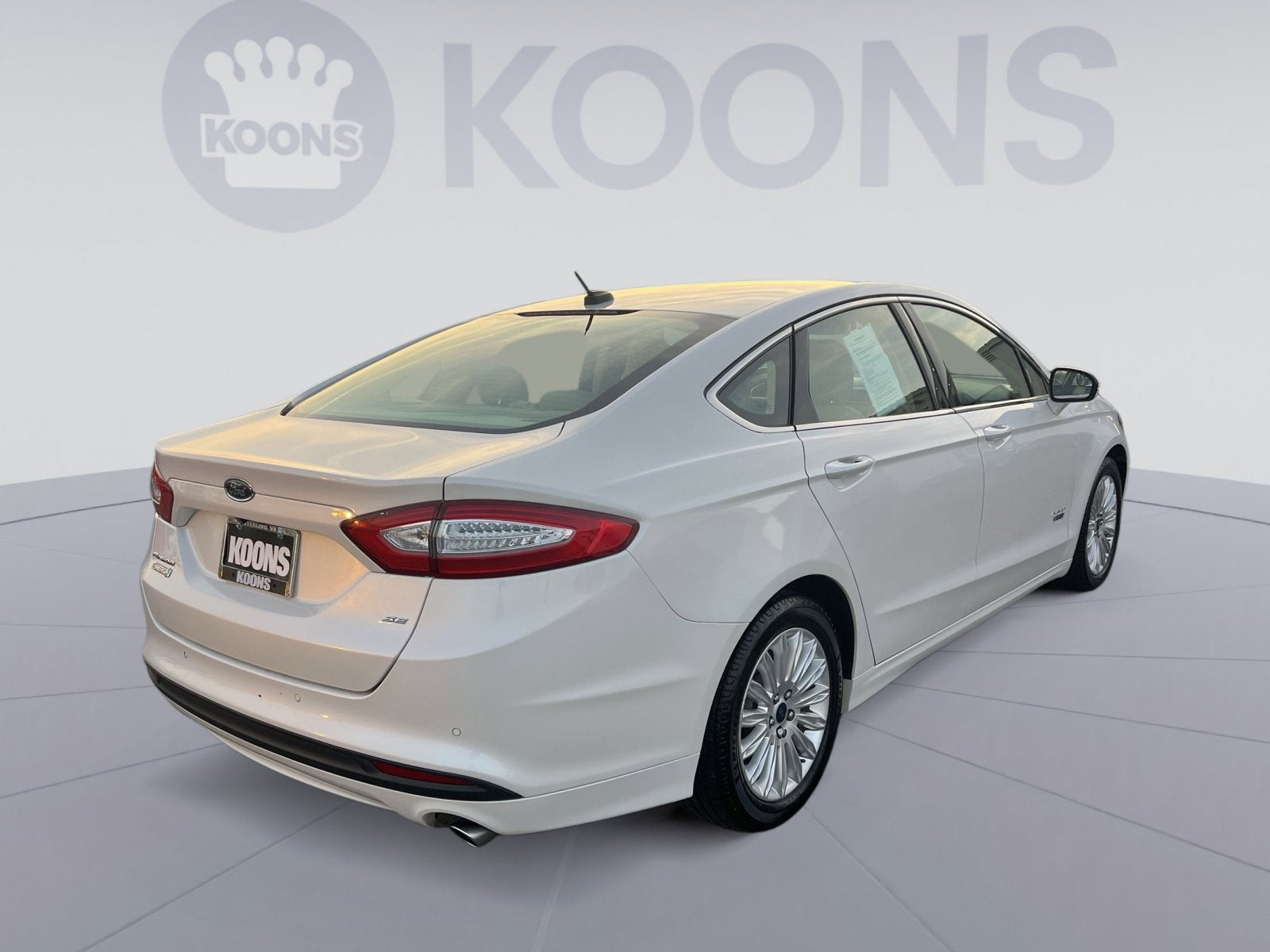 2016 Ford Fusion Energi SE Luxury