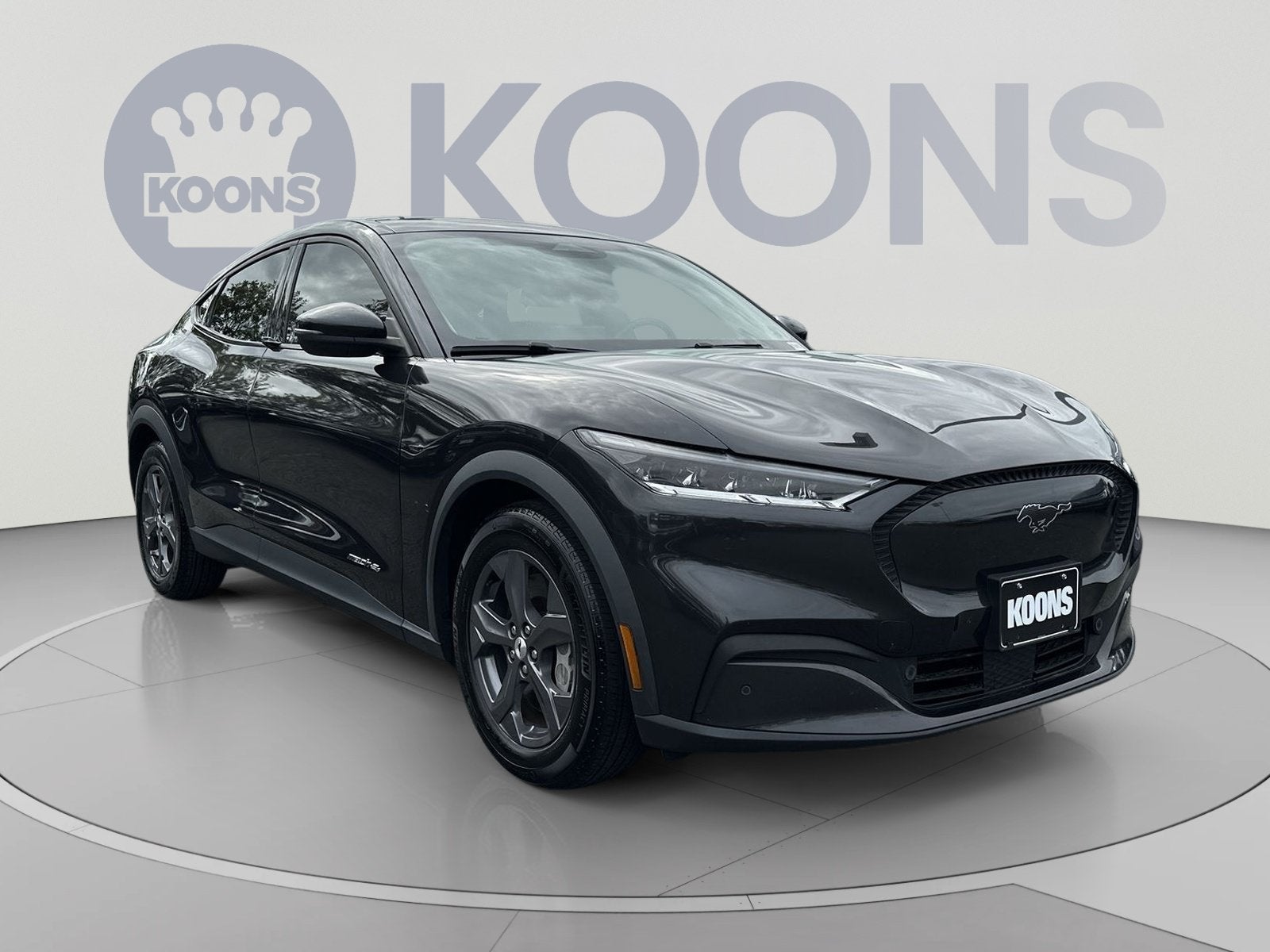 2022 Ford Mustang Mach-E Select