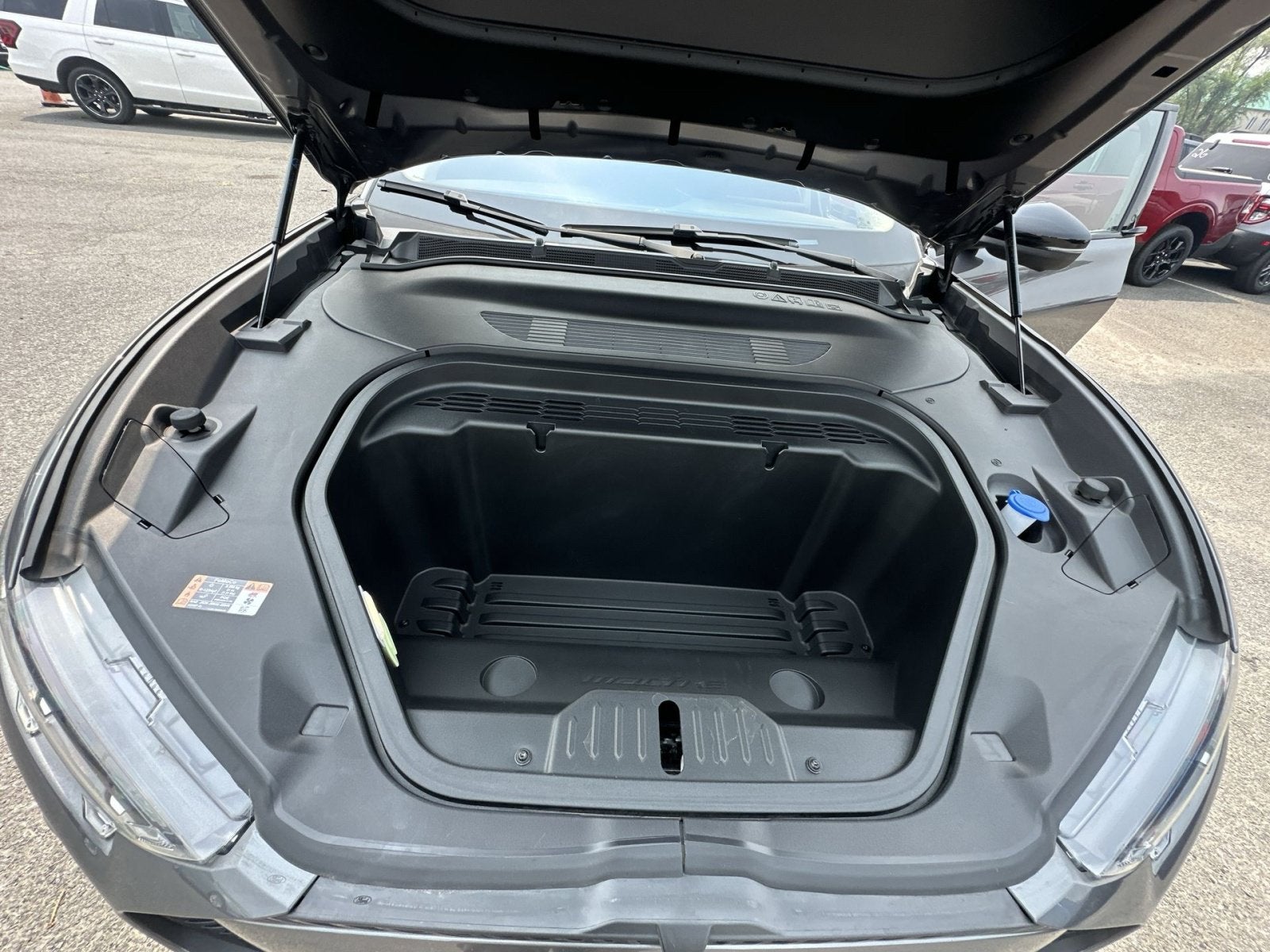 2023 Ford Mustang Mach-E California Route 1