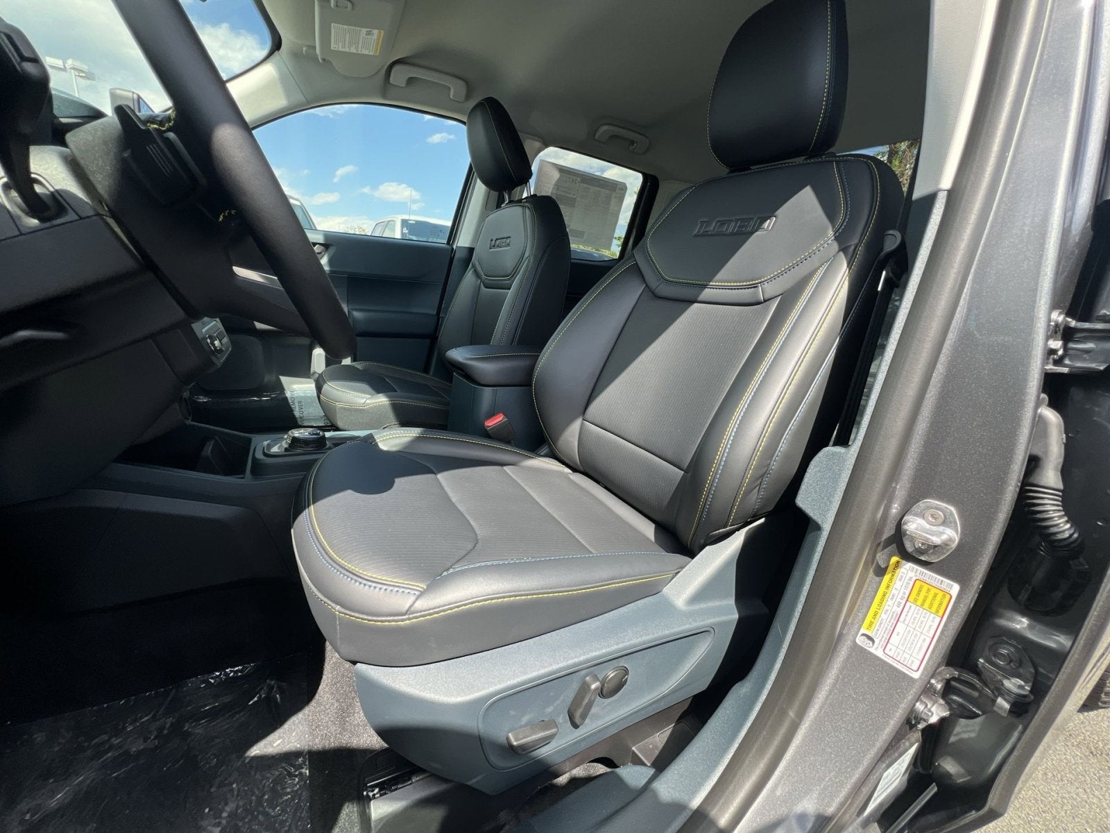 2026 Ford Maverick Lobo Standard