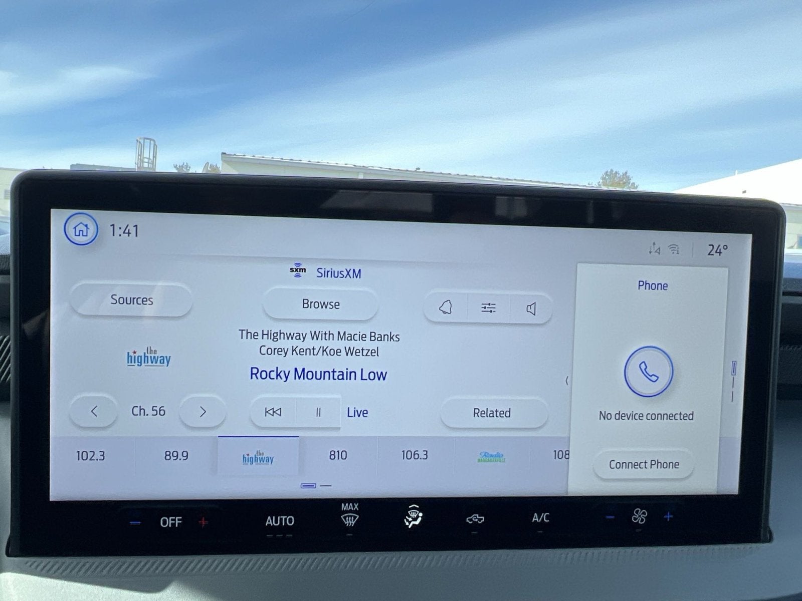 2025 Ford Maverick XL Hybrid