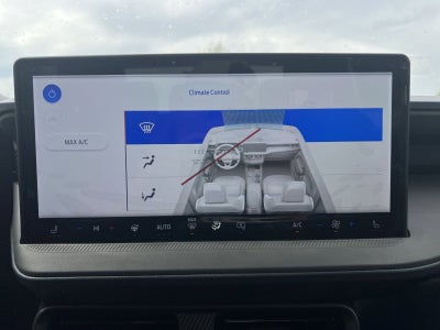 2025 Ford Maverick XLT Hybrid