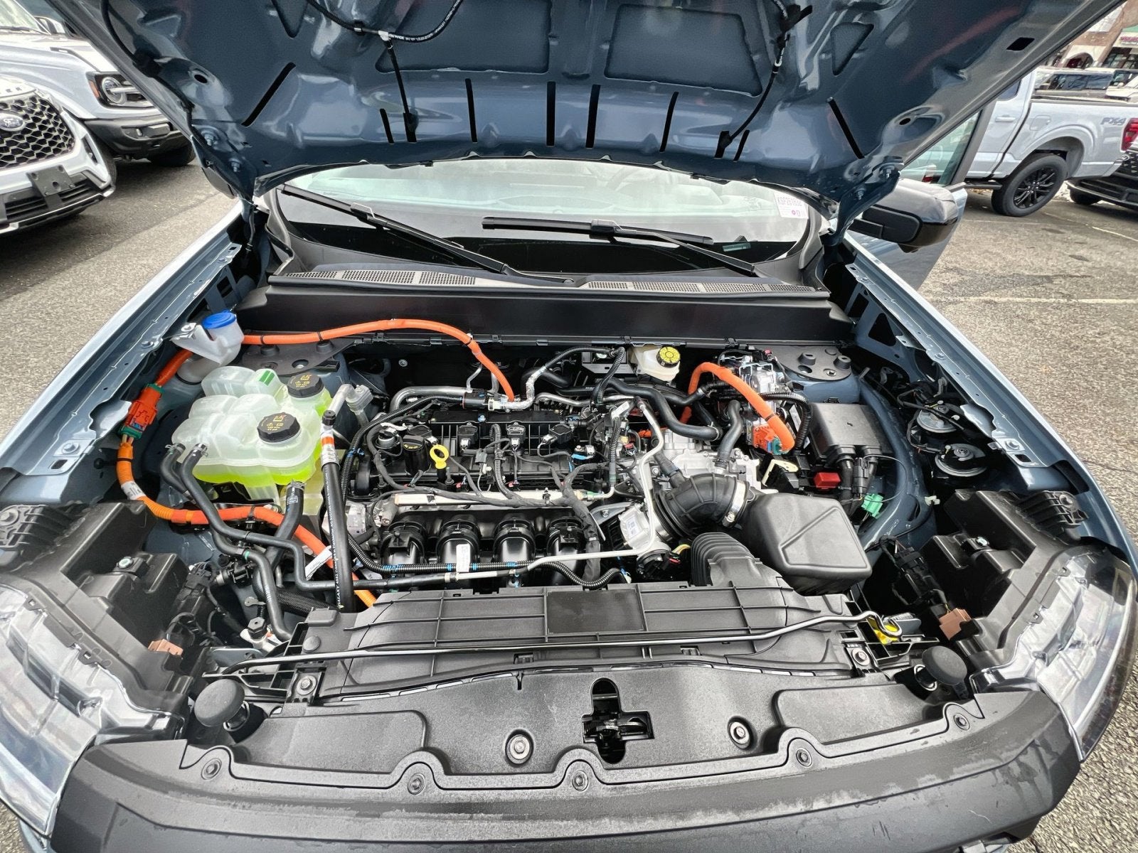 2026 Ford Maverick Lariat Hybrid