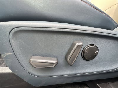 2026 Ford Maverick Lariat Hybrid