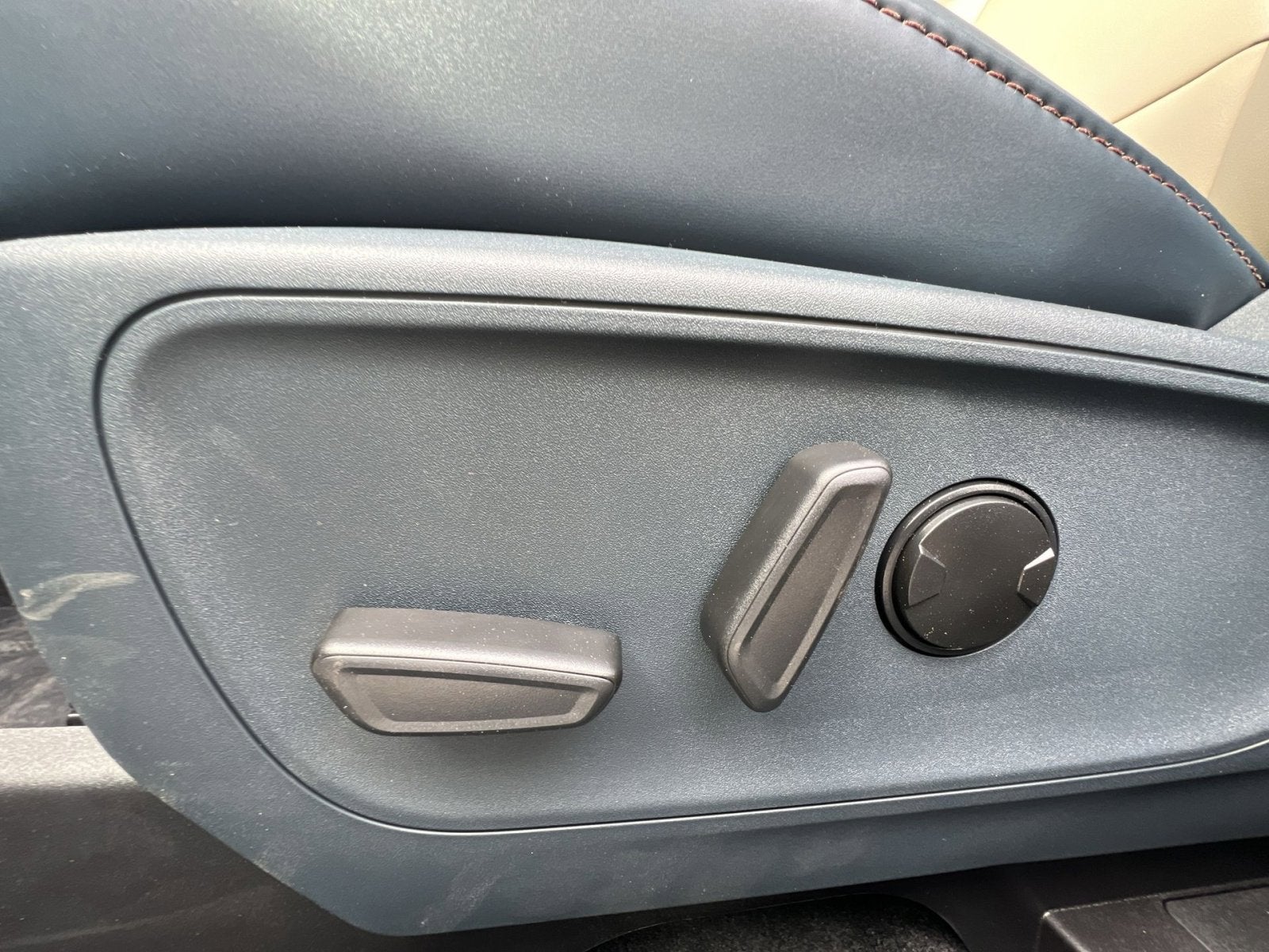 2026 Ford Maverick Lariat Hybrid