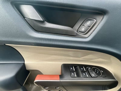 2026 Ford Maverick Lariat Hybrid