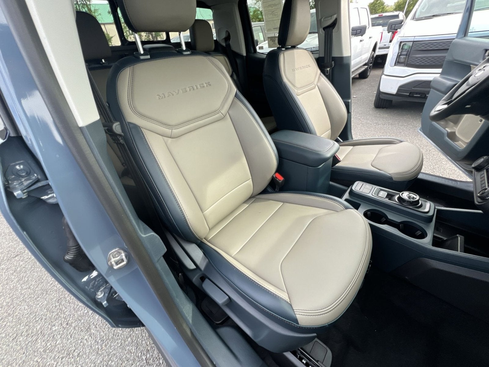 2026 Ford Maverick Lariat Hybrid