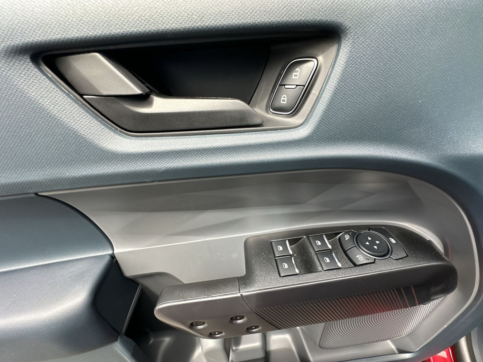 2026 Ford Maverick Lariat Hybrid