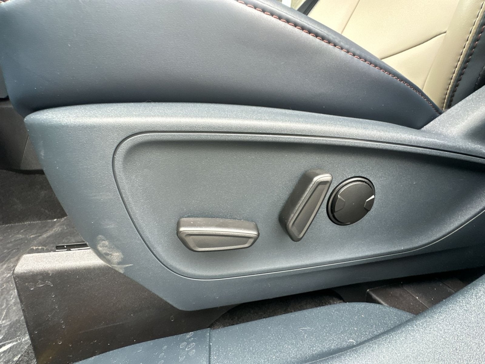 2026 Ford Maverick Lariat Hybrid
