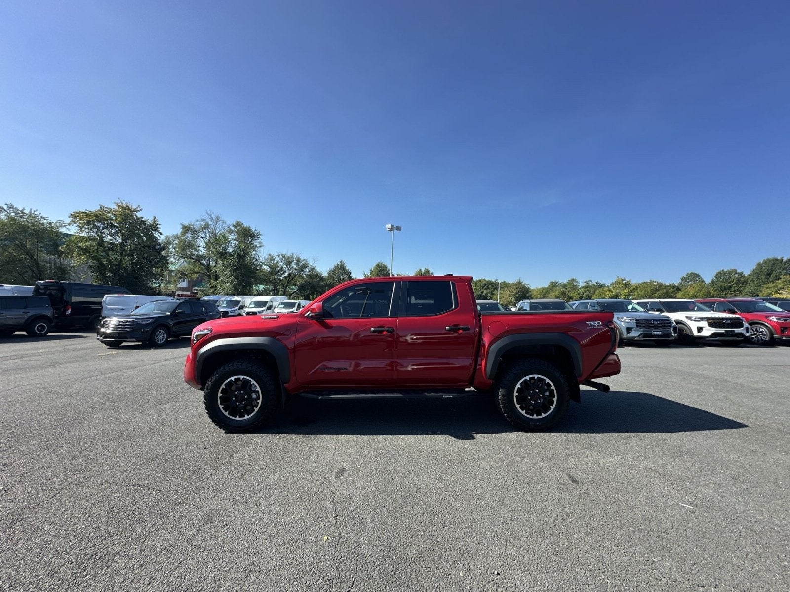 2025 Toyota Tacoma Hybrid TRD Off Road