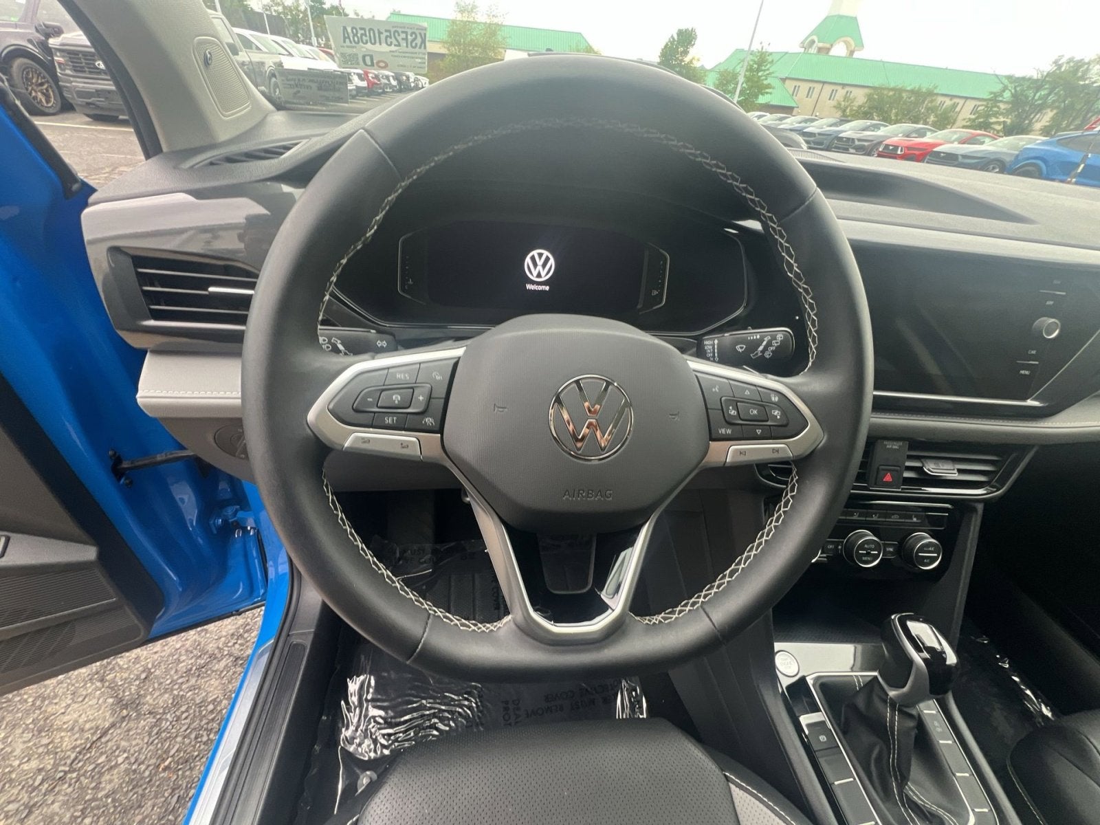 2023 Volkswagen Taos 1.5T SEL