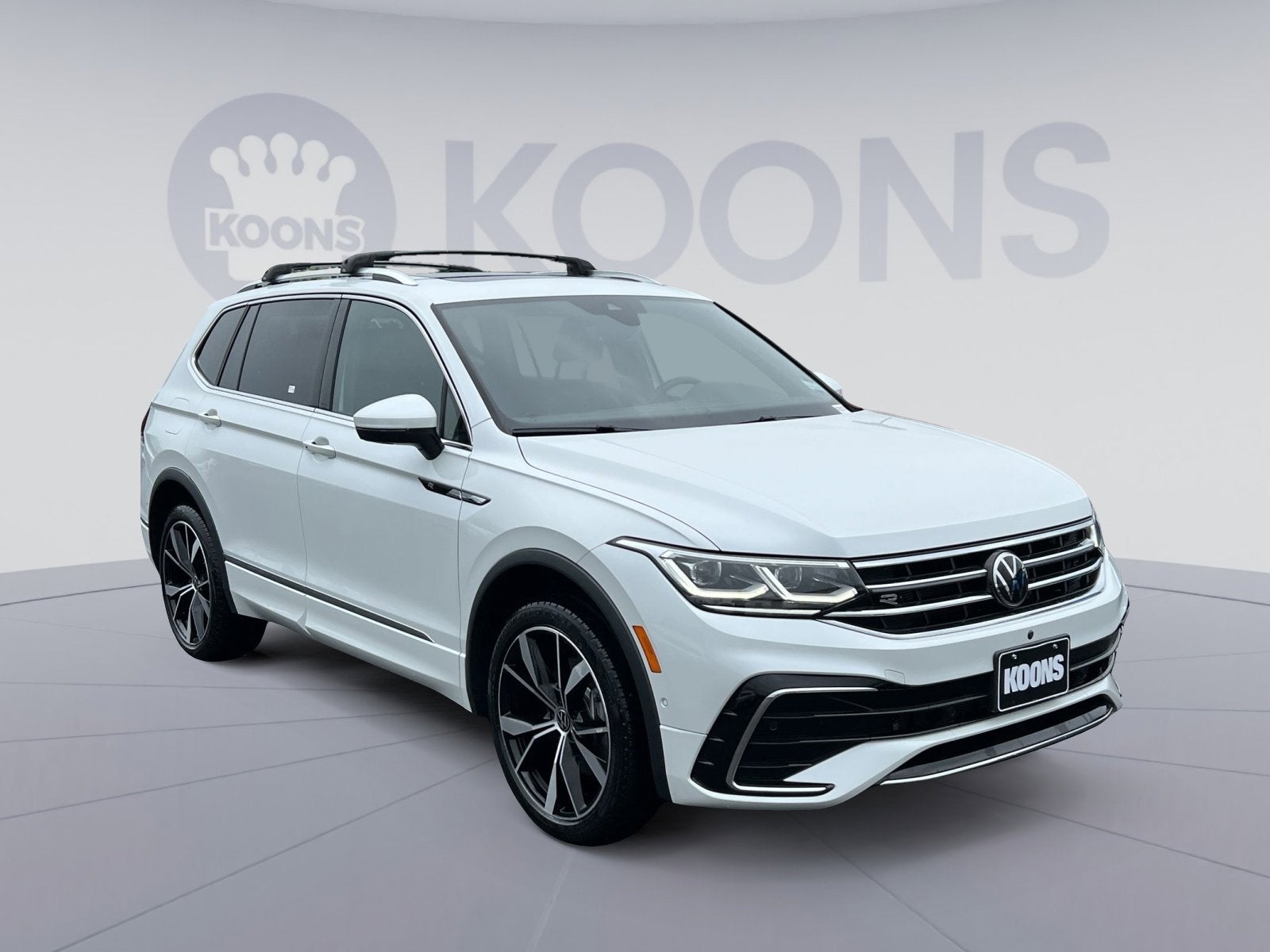 2024 Volkswagen Tiguan 2.0T SEL R-Line
