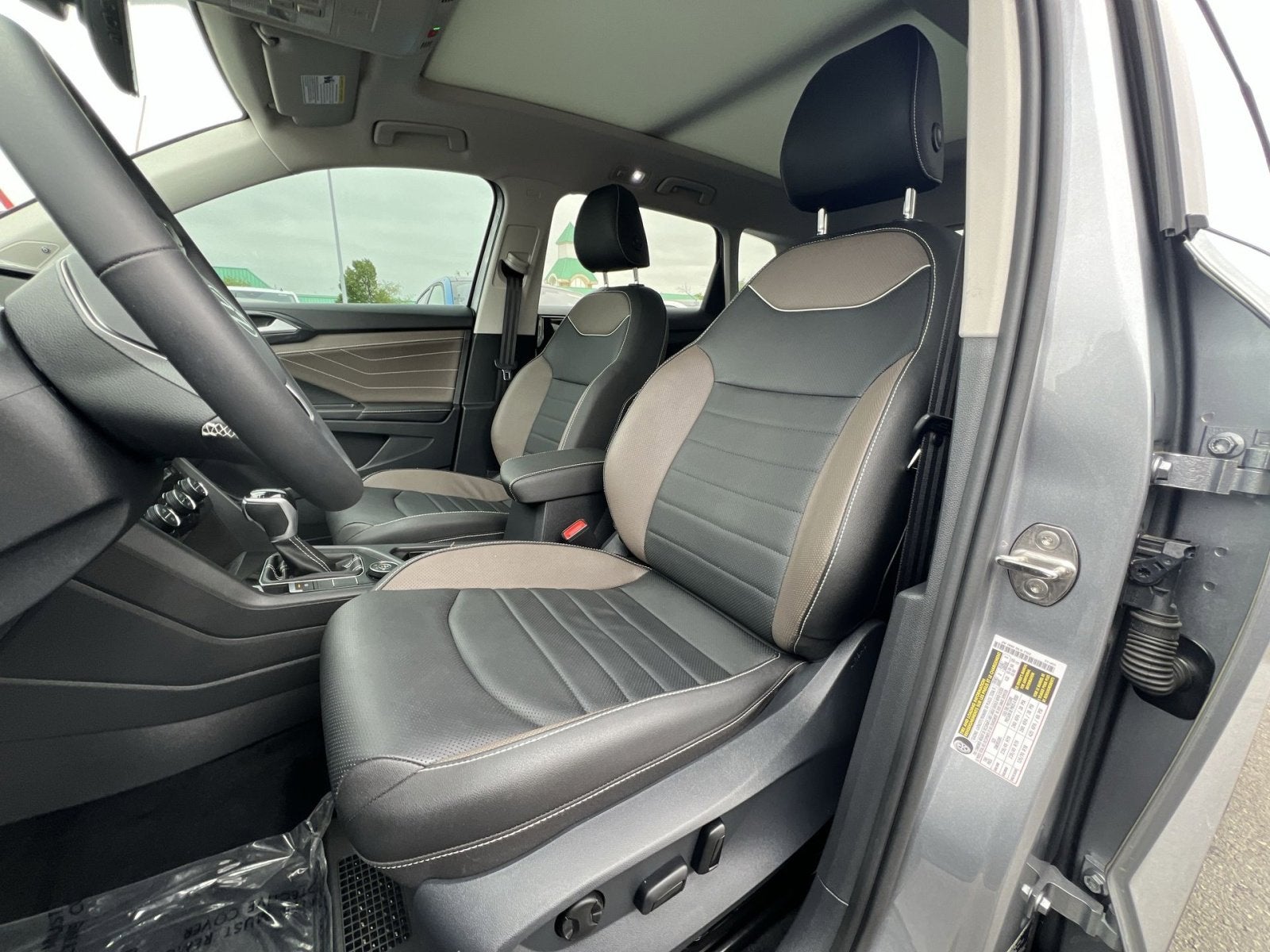 2024 Volkswagen Taos 1.5T SEL
