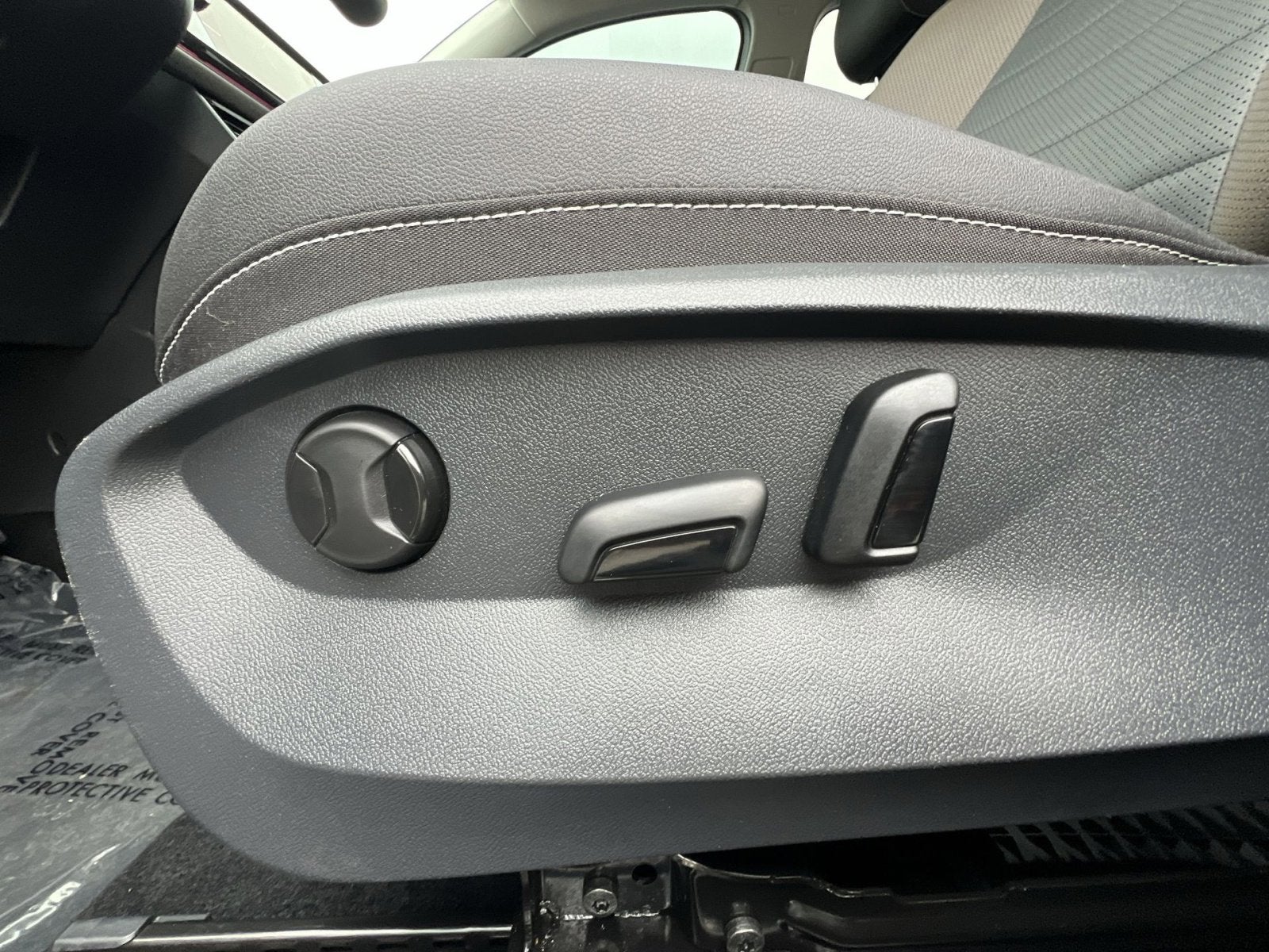 2024 Volkswagen Taos 1.5T SEL