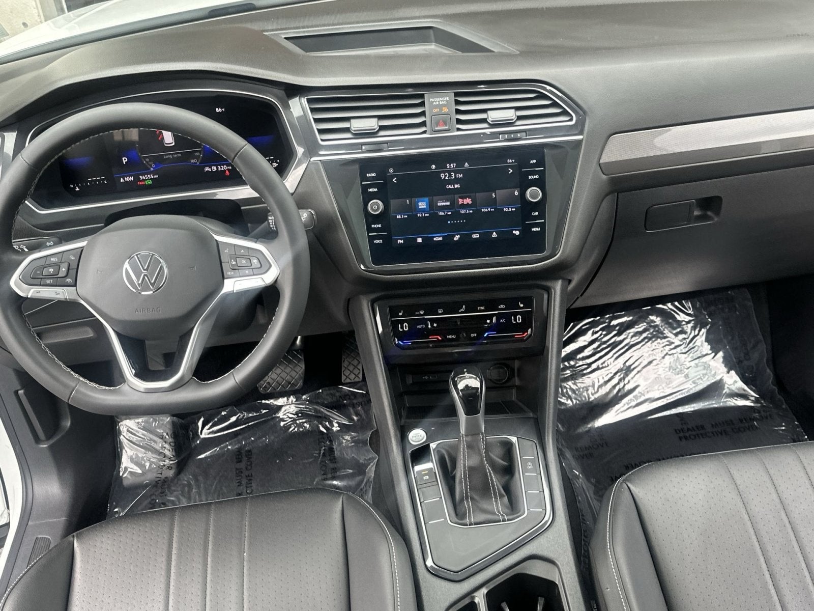 2023 Volkswagen Tiguan 2.0T SE