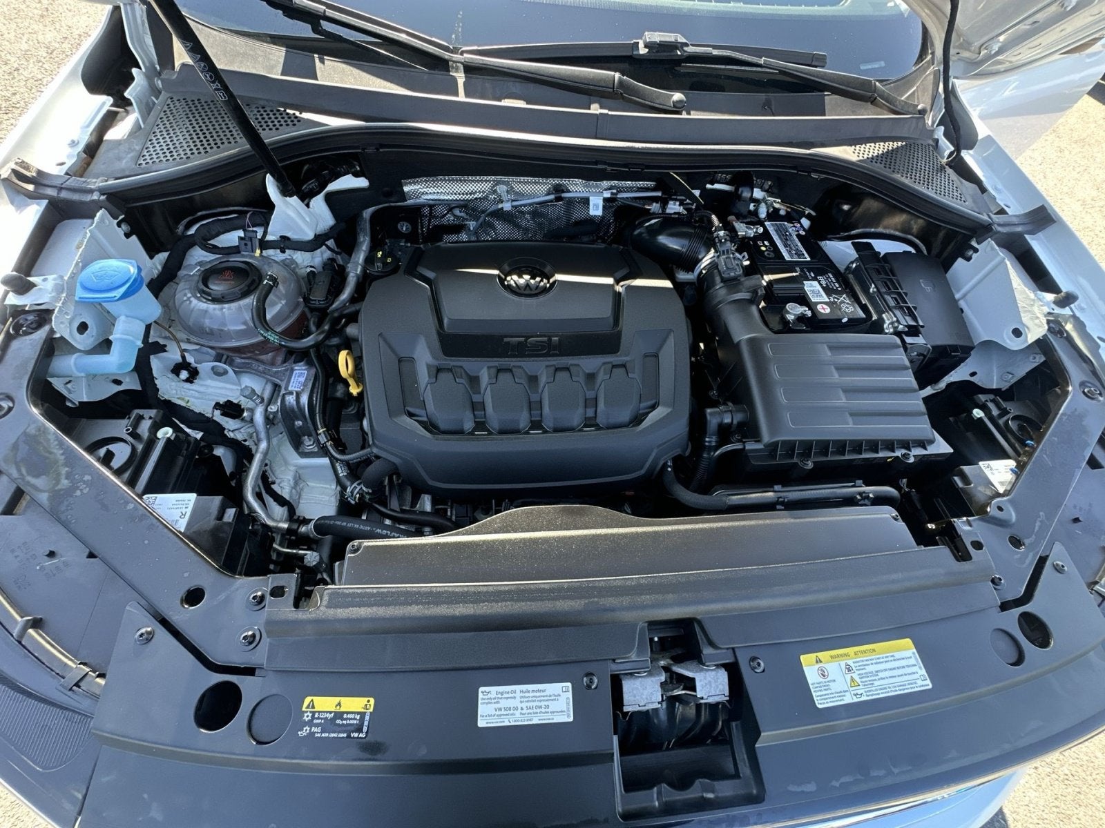 2023 Volkswagen Tiguan 2.0T SE