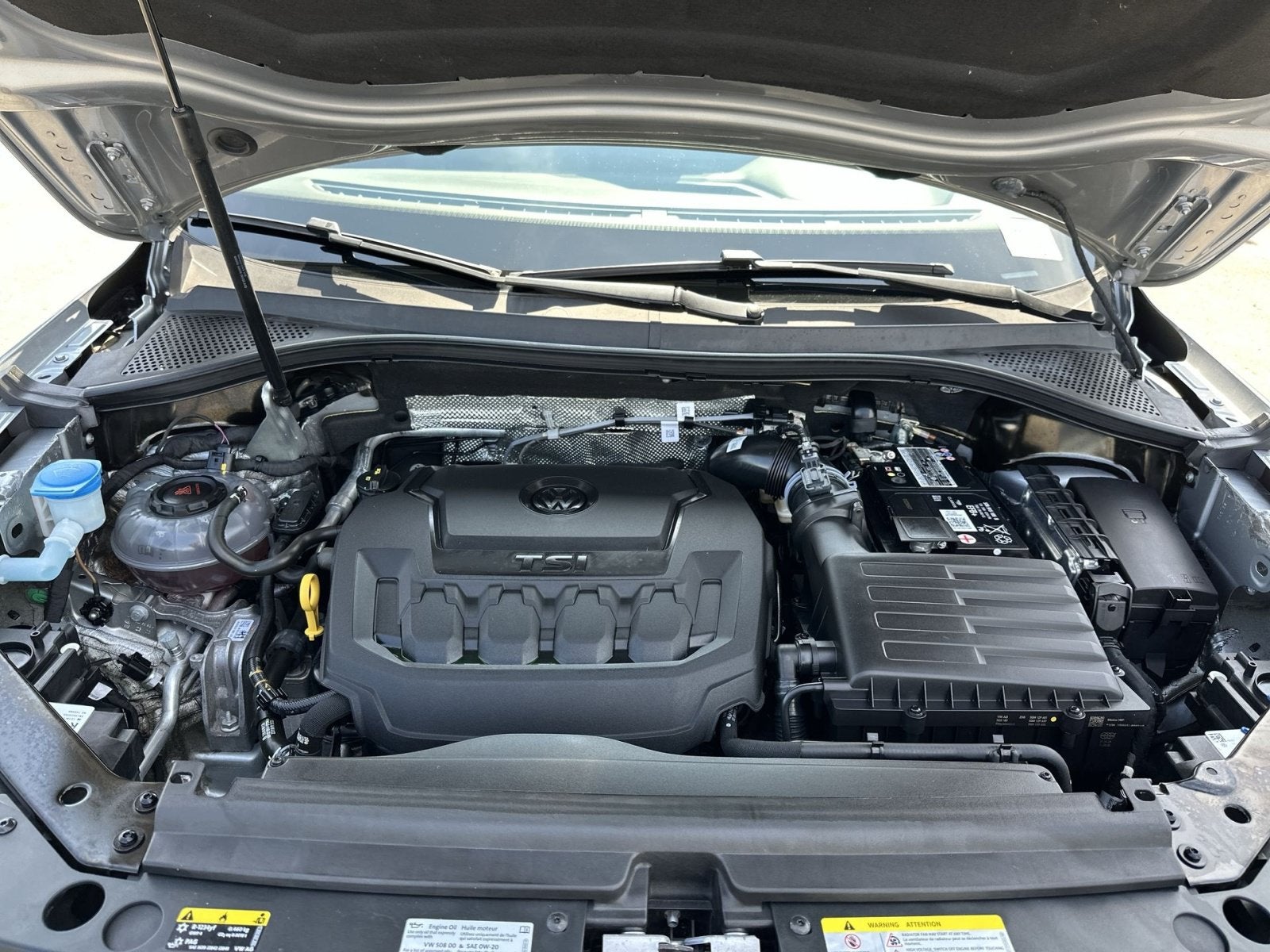2023 Volkswagen Tiguan 2.0T SE
