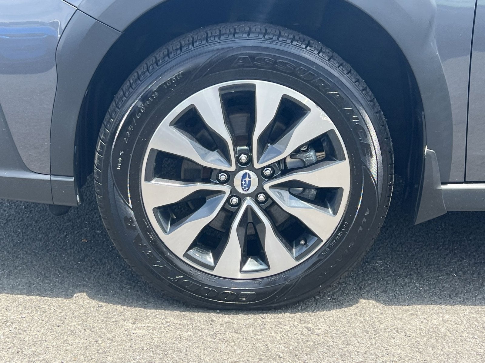 2023 Subaru Outback Touring