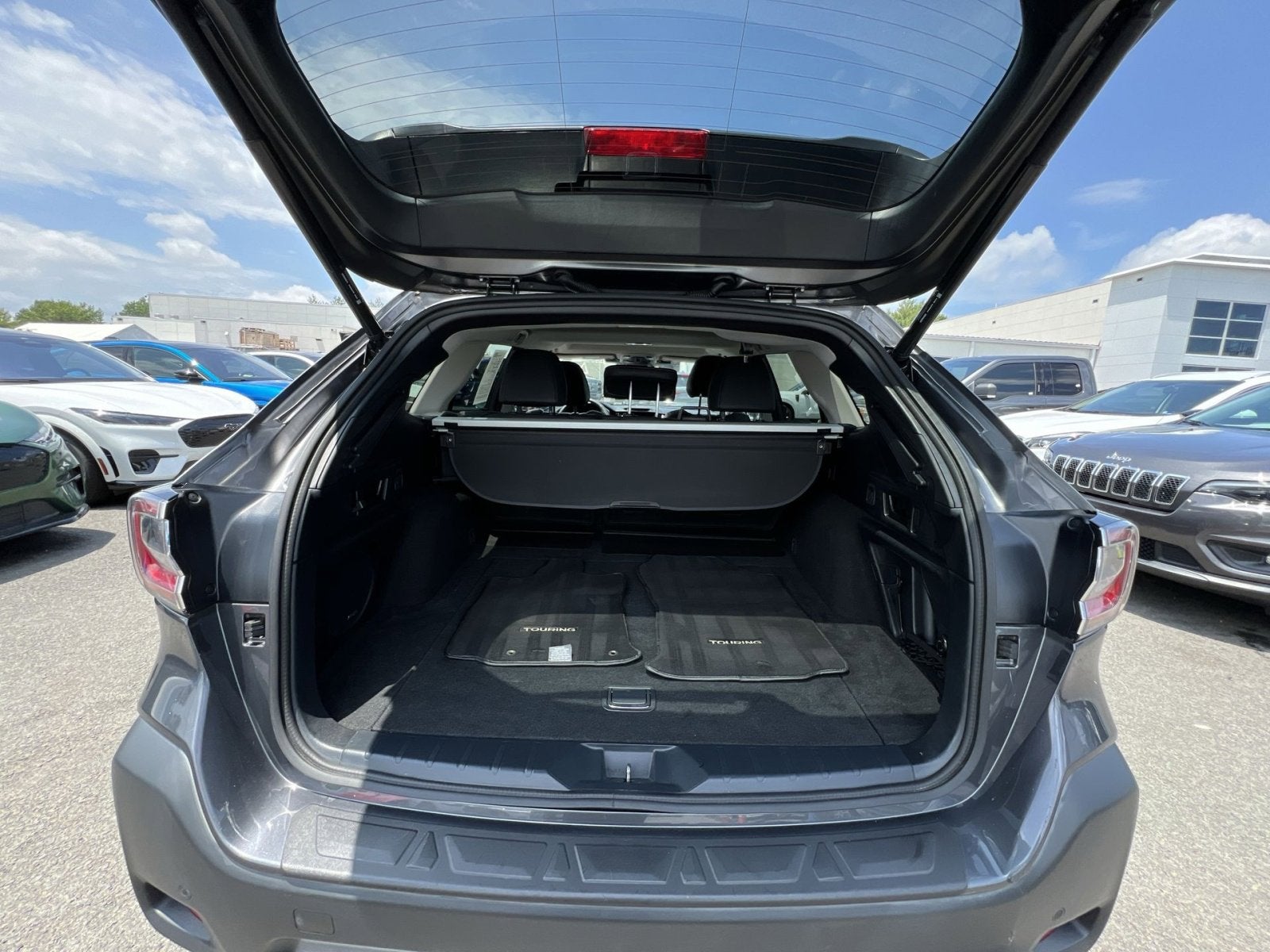 2023 Subaru Outback Touring