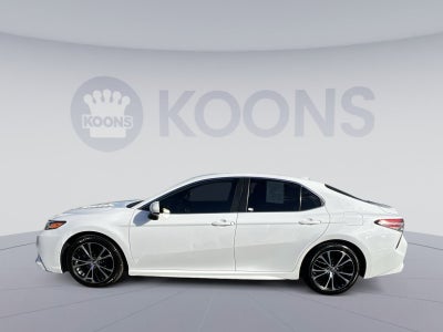 2019 Toyota Camry SE