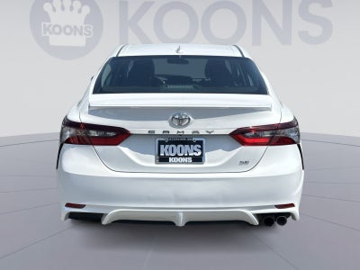 2024 Toyota Camry SE