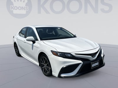 2024 Toyota Camry SE