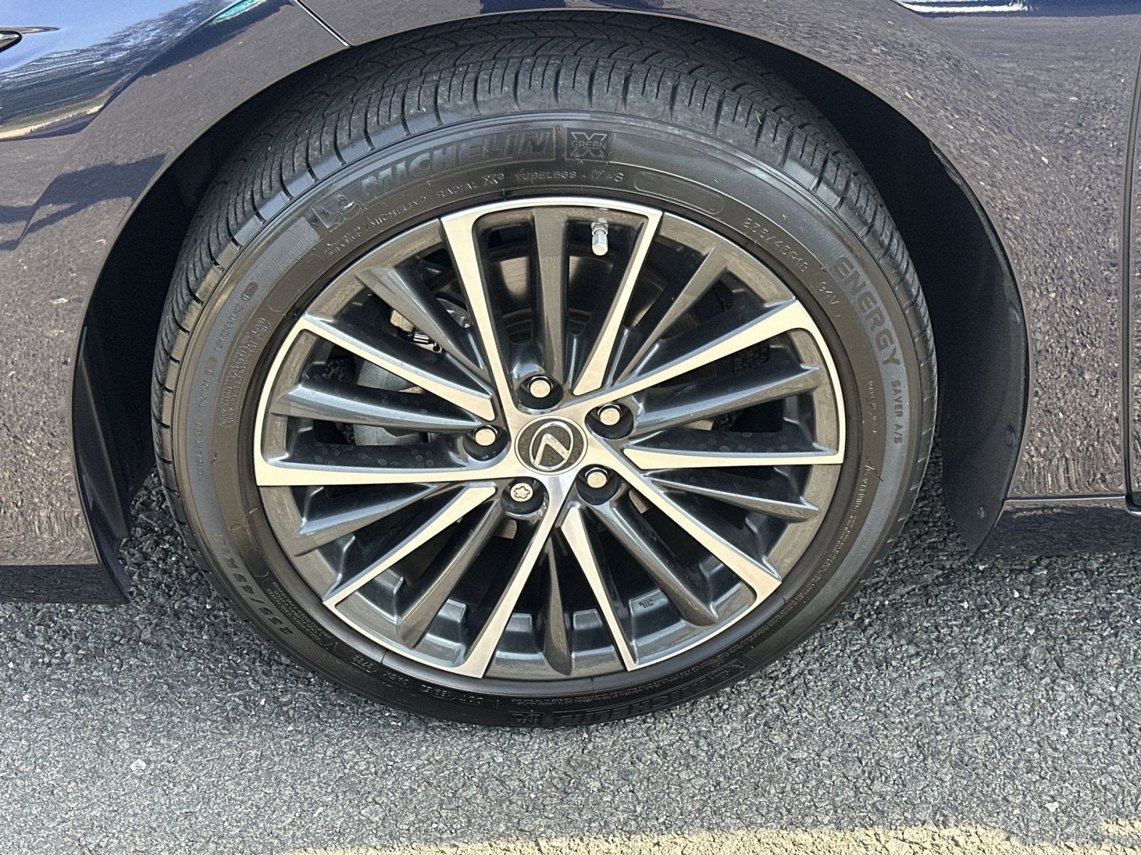 2022 Lexus ES 300h