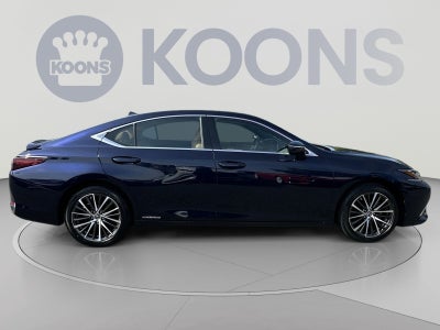 2022 Lexus ES 300h