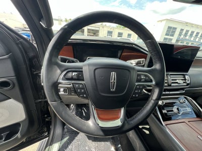 2022 Lincoln Navigator L Reserve