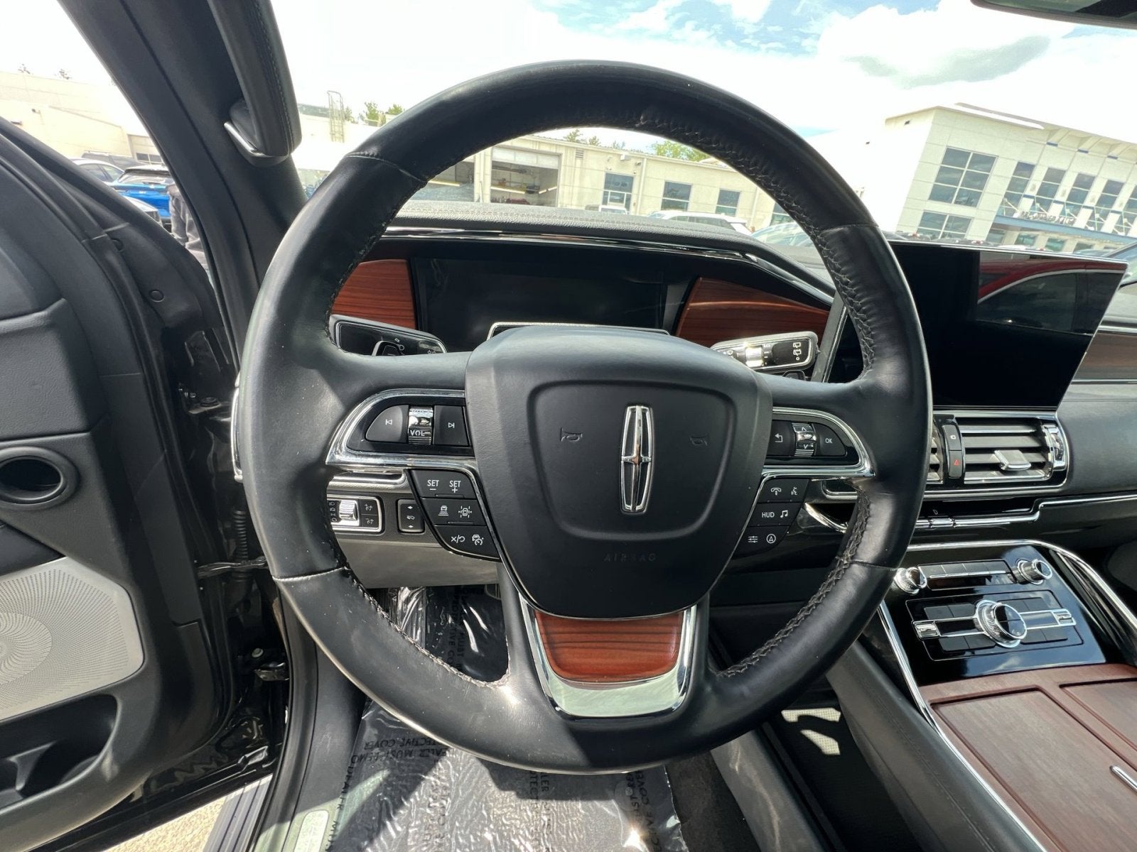 2022 Lincoln Navigator L Reserve