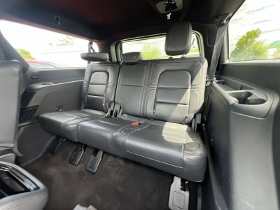 2022 Lincoln Navigator L Reserve