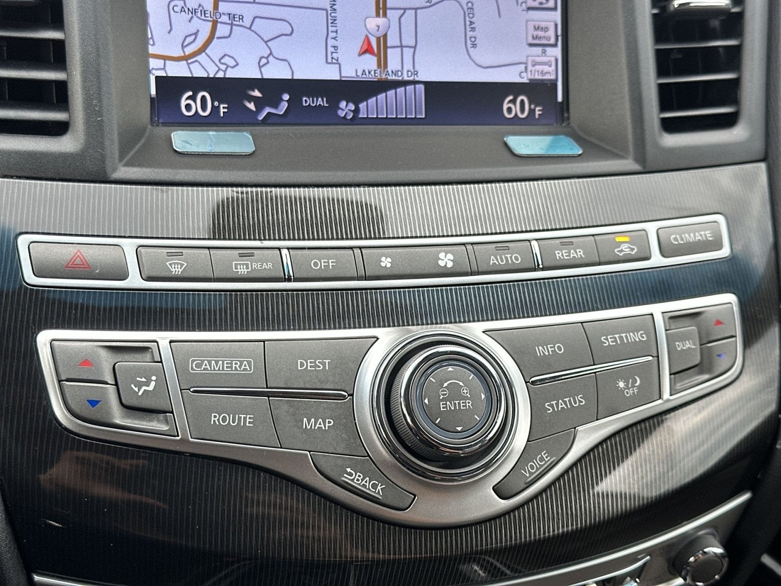 2016 INFINITI QX60 Base