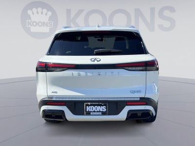 2023 INFINITI QX60 LUXE