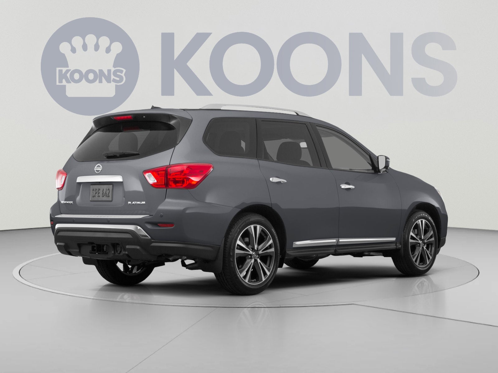 2017 Nissan Pathfinder SL