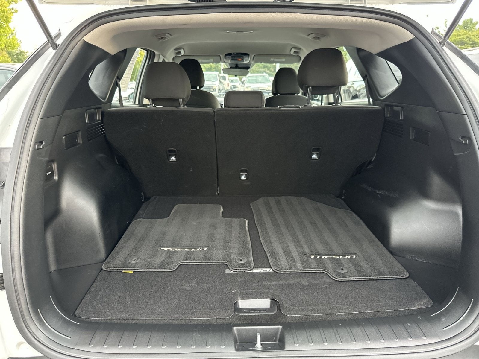 2023 Hyundai Tucson SE