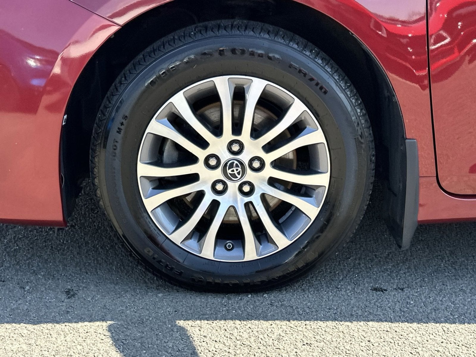 2018 Toyota Sienna XLE