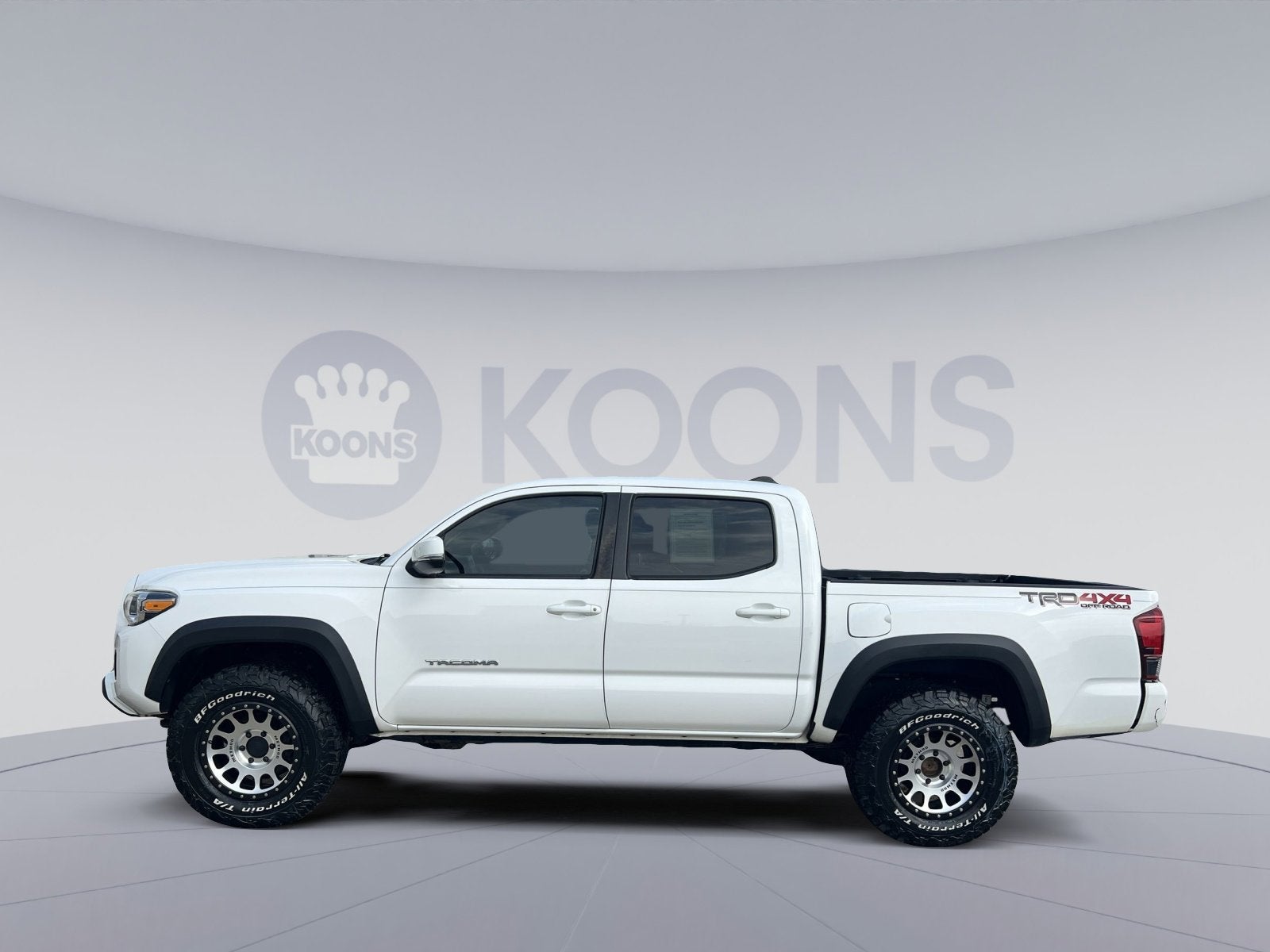 2019 Toyota Tacoma SR