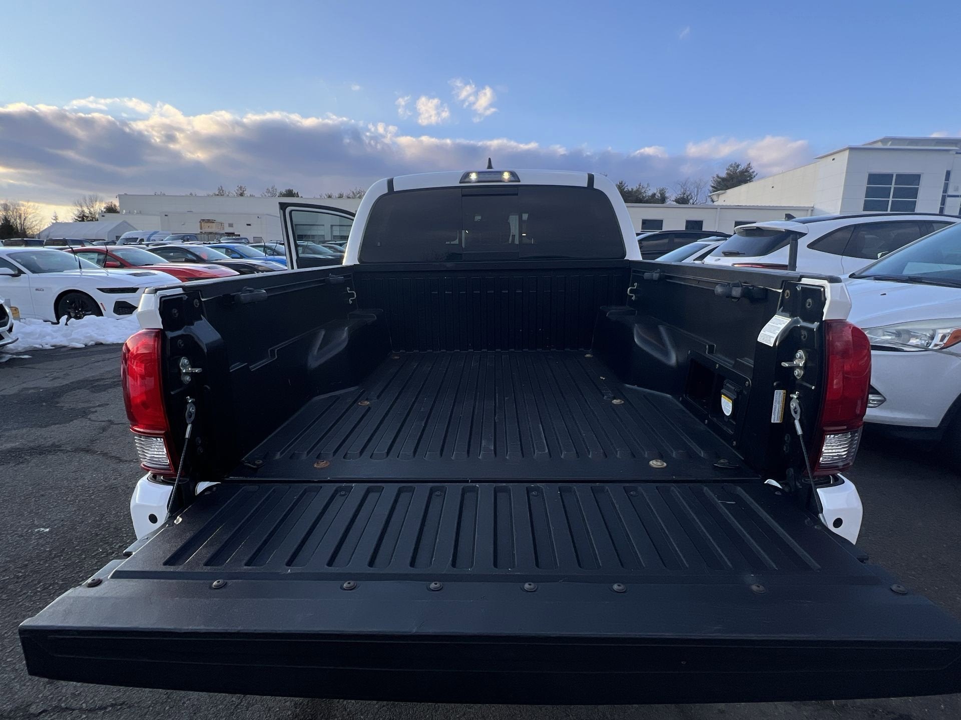 2019 Toyota Tacoma SR