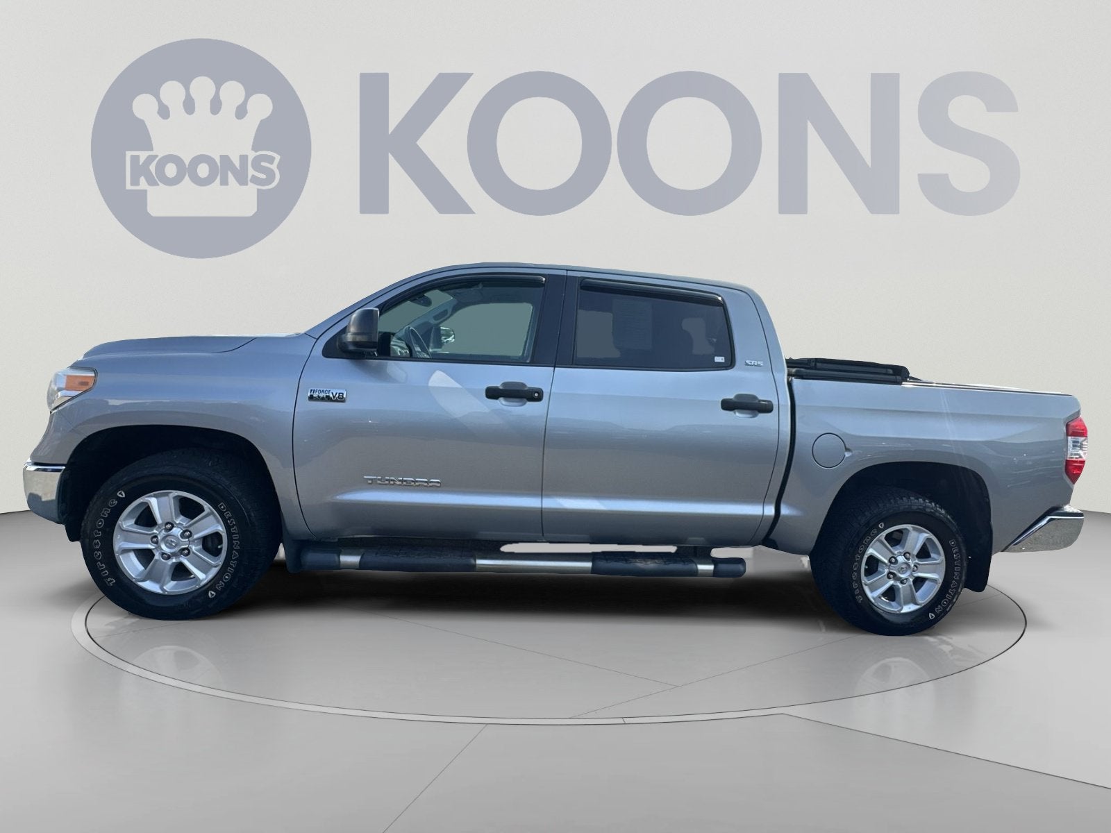 2017 Toyota Tundra SR5