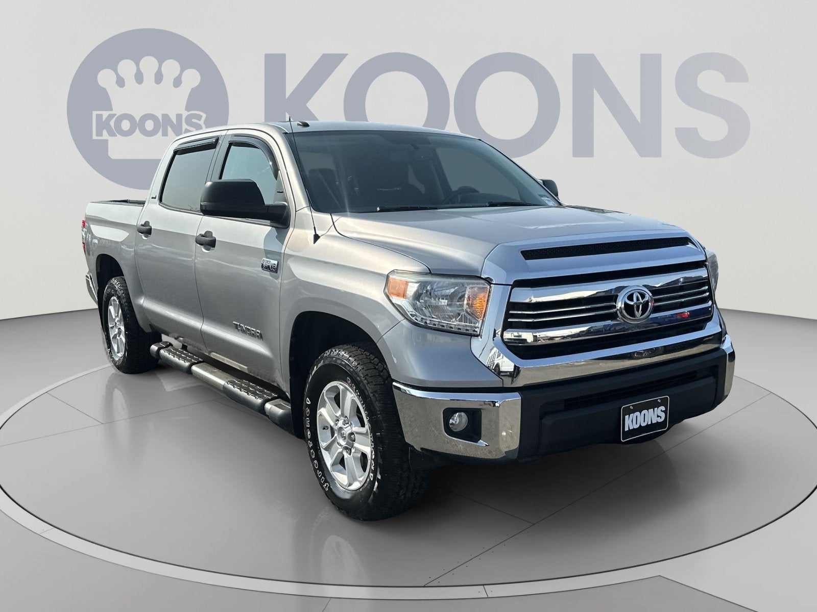 2017 Toyota Tundra SR5
