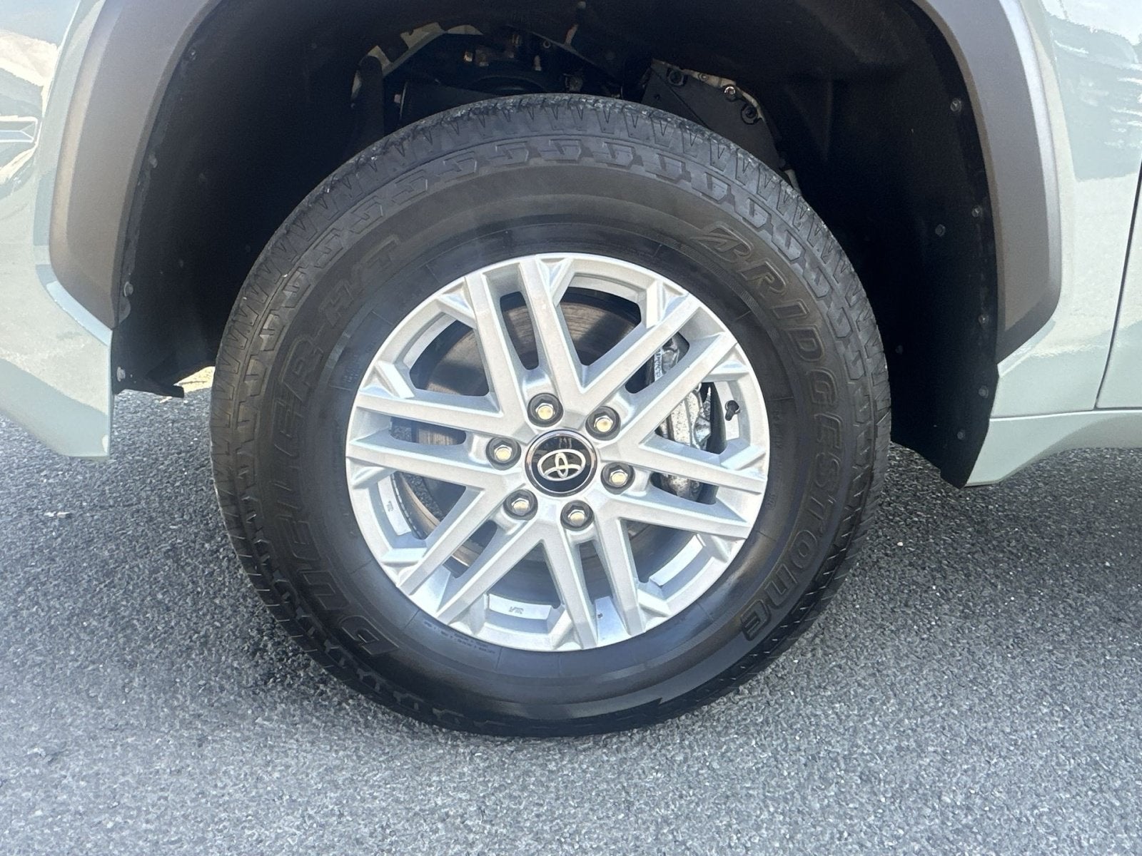 2025 Toyota Tundra SR5