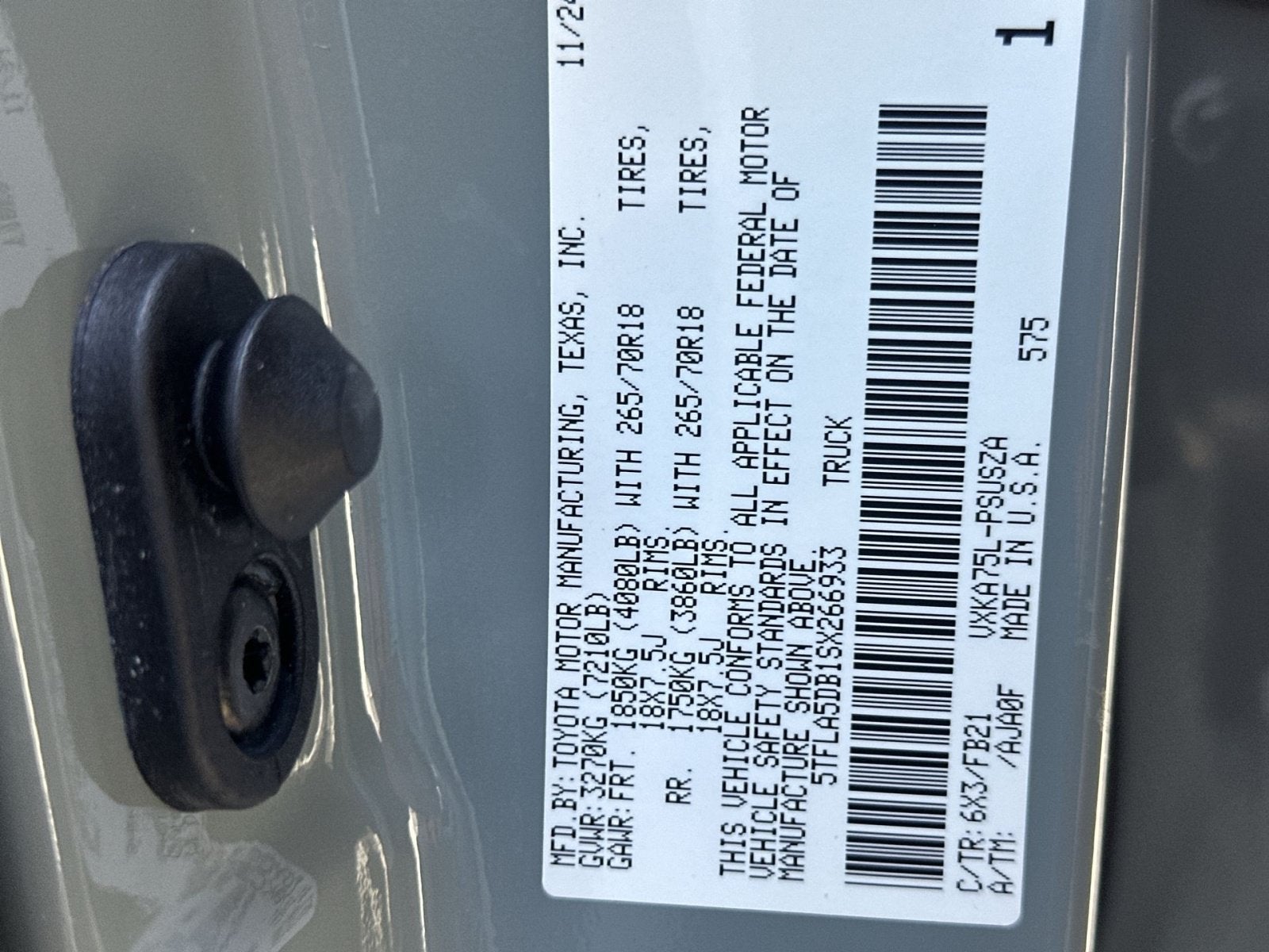 2025 Toyota Tundra SR5