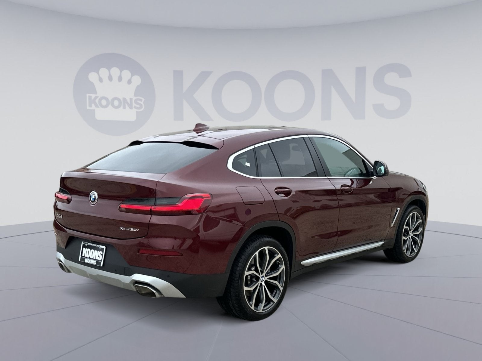 2025 BMW X4 xDrive30i