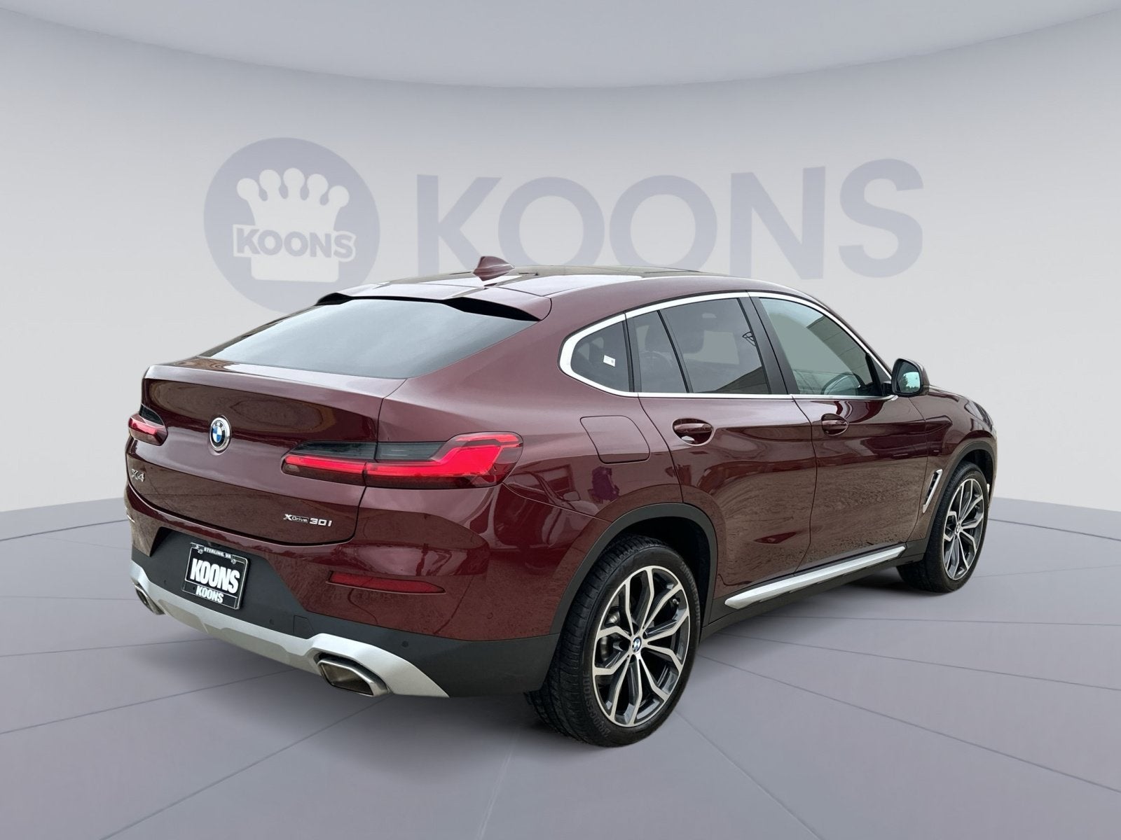 2025 BMW X4 xDrive30i