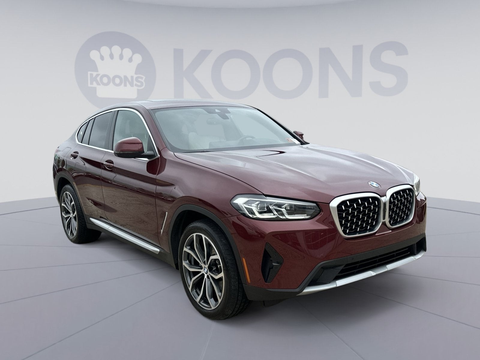 2025 BMW X4 xDrive30i
